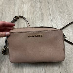 Michael Kors crossbody